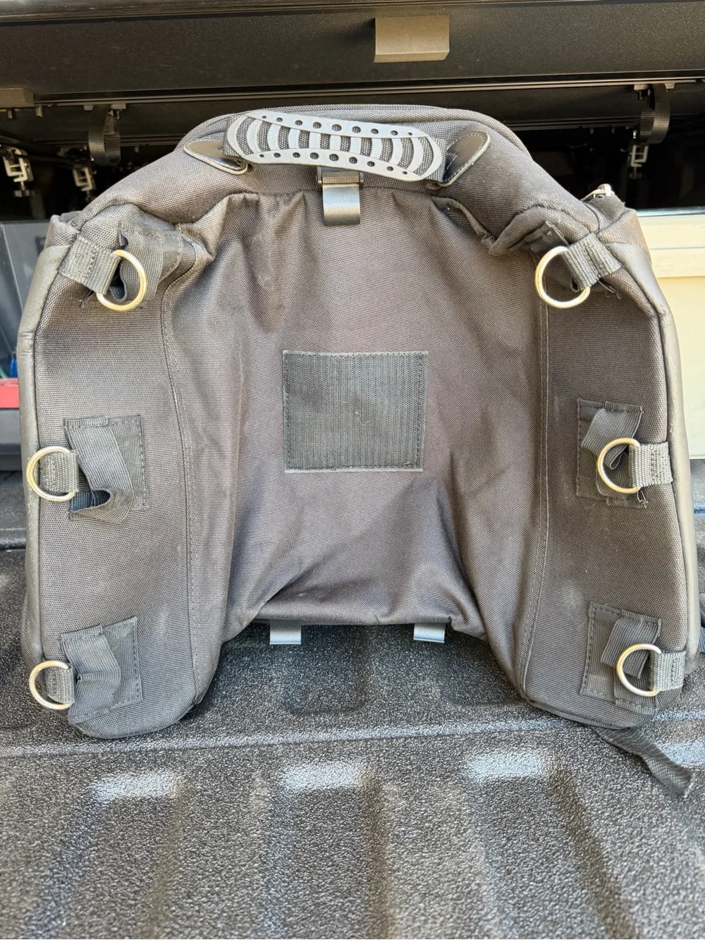 Saddlemen TS1620S Wide Tunnel Motorcycle Tail Bag